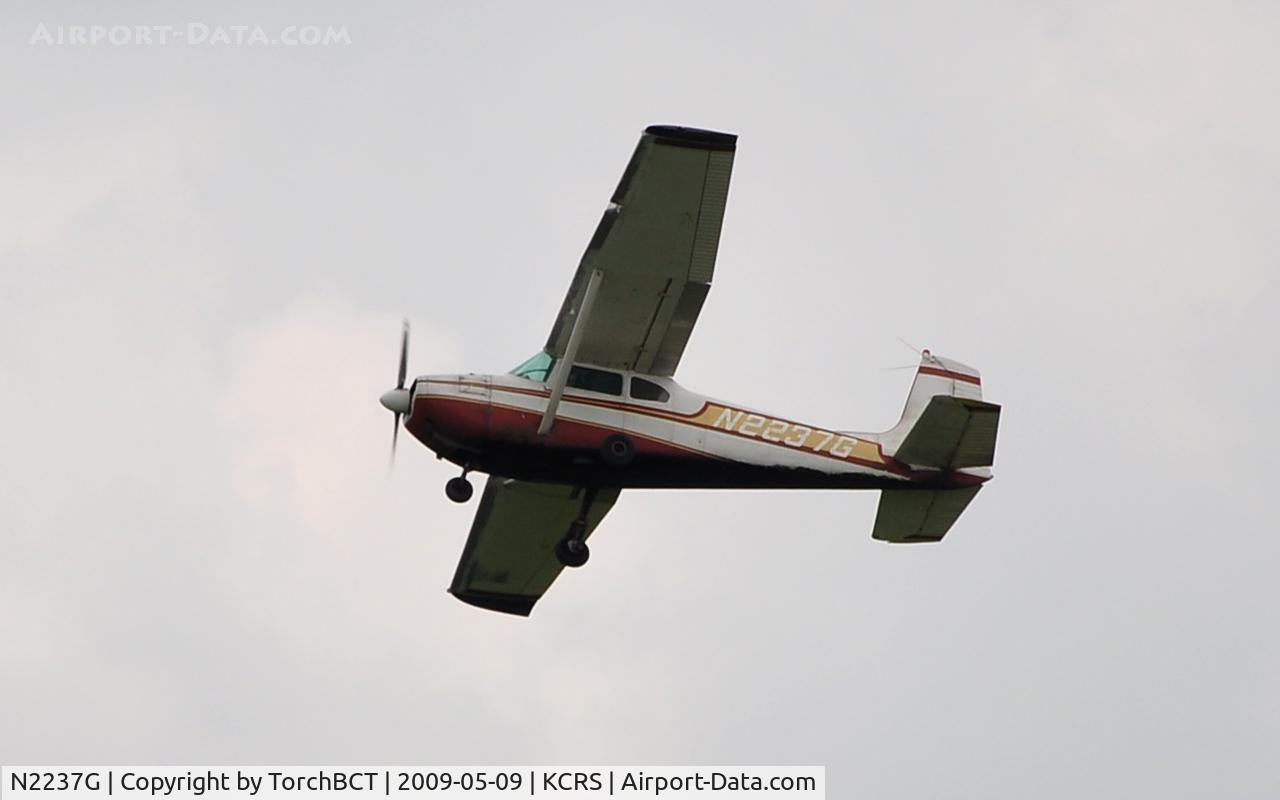N2237G, 1958 Cessna 182A Skylane C/N 51537, Early Skylane departing RWY 14 during Corsicana Airshow 09.