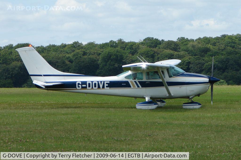 G-DOVE, 1979 Cessna 182Q Skylane C/N 182-66724, Visitor to 2009 AeroExpo at Wycombe Air Park