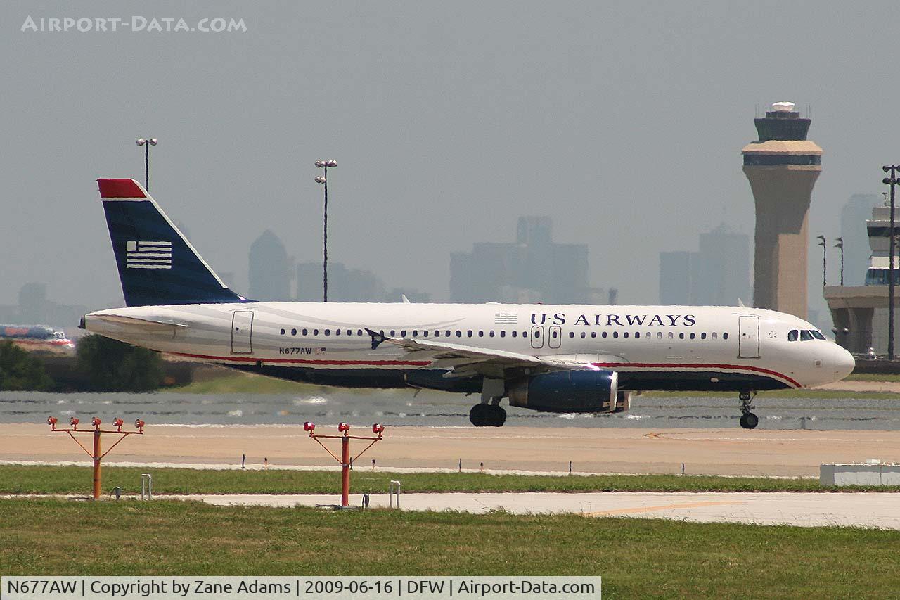 N677AW, 2005 Airbus A320-232 C/N 2430, US Air A320 at DFW