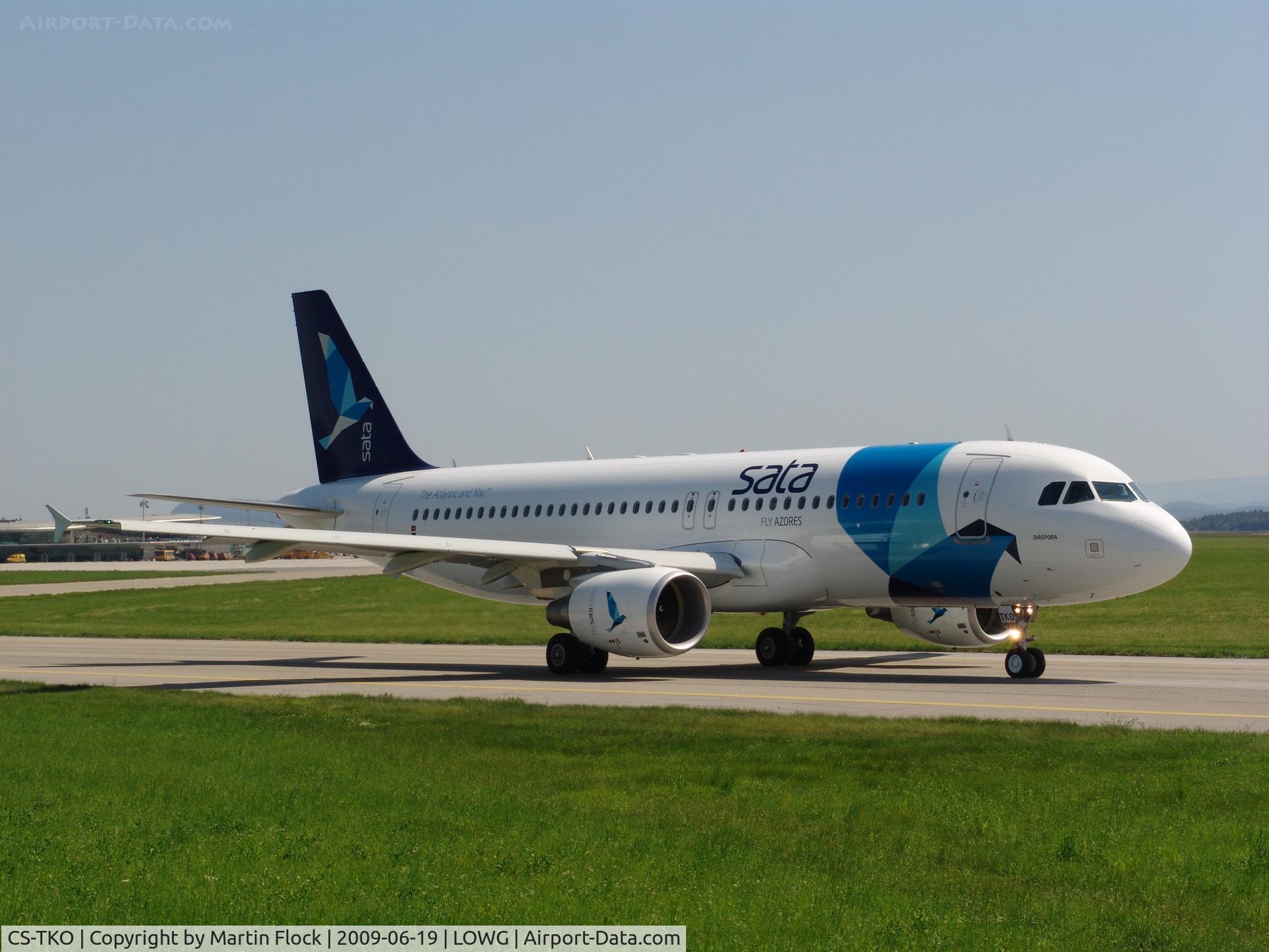 CS-TKO, 2009 Airbus A320-214 C/N 3891, .