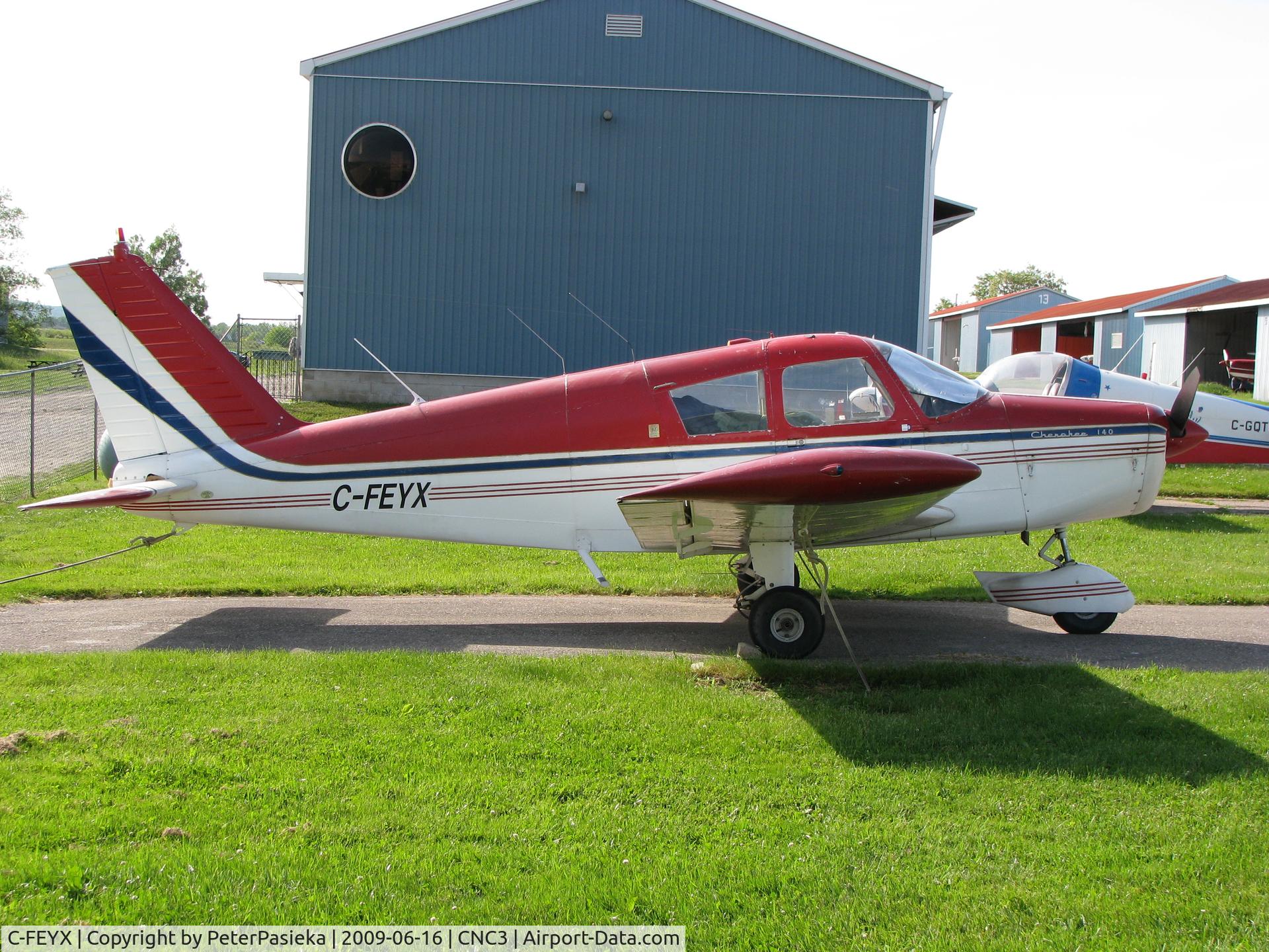 C-FEYX, 1967 Piper PA-28-140 C/N 28-22504, @ Brampton Airport
