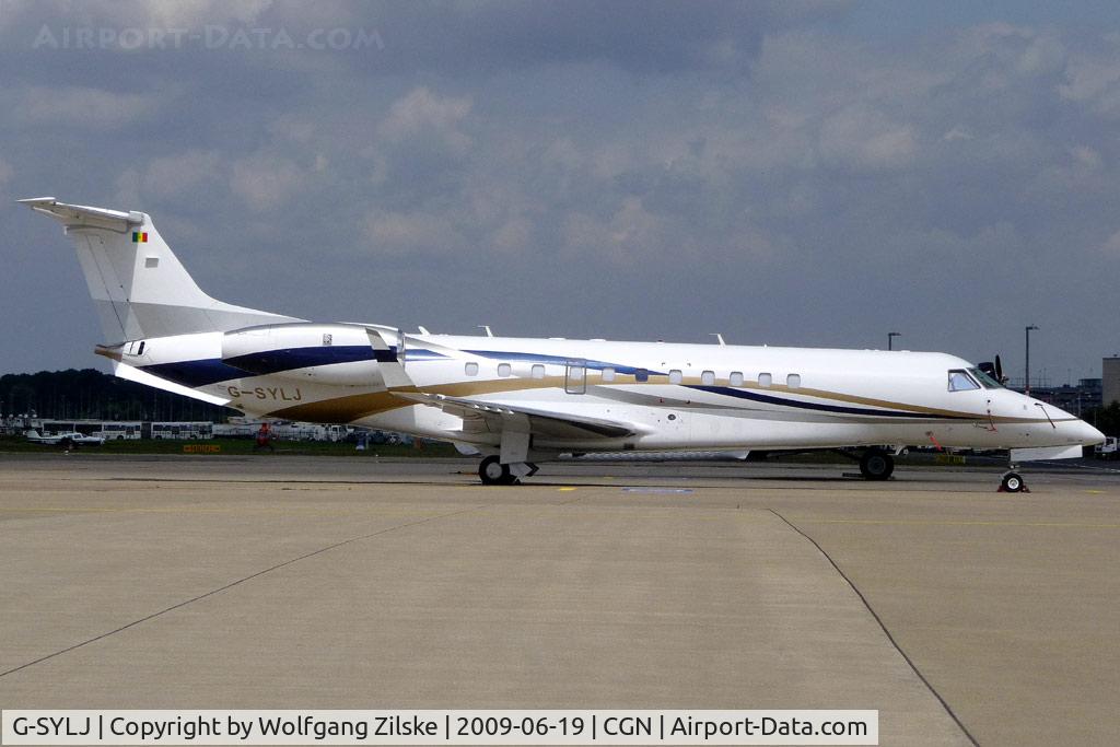 G-SYLJ, 2005 Embraer EMB-135BJ Legacy C/N 14500937, visitor