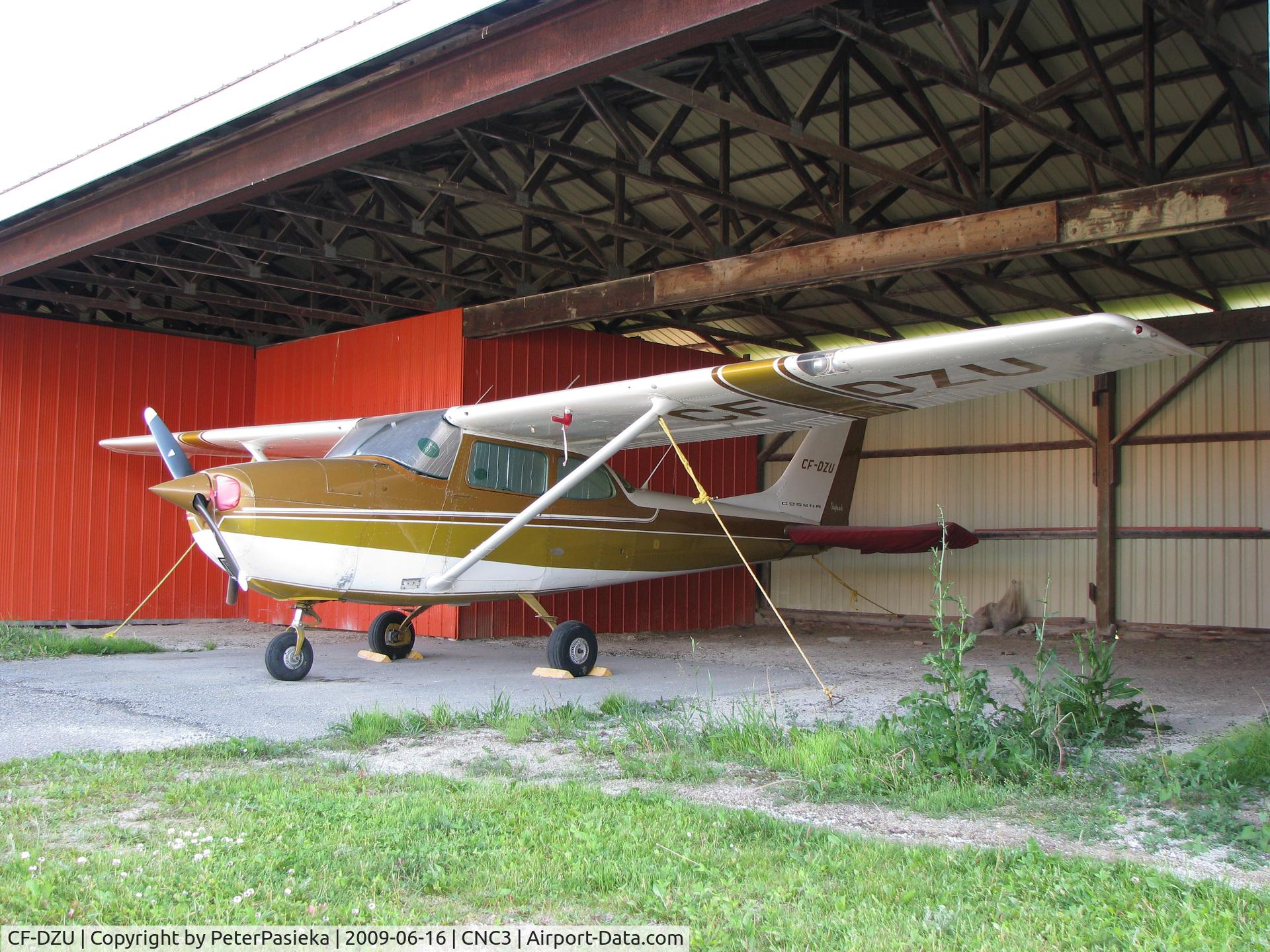 CF-DZU, 1970 Cessna 172K Skyhawk C/N 17258659, @ Brampton Airport