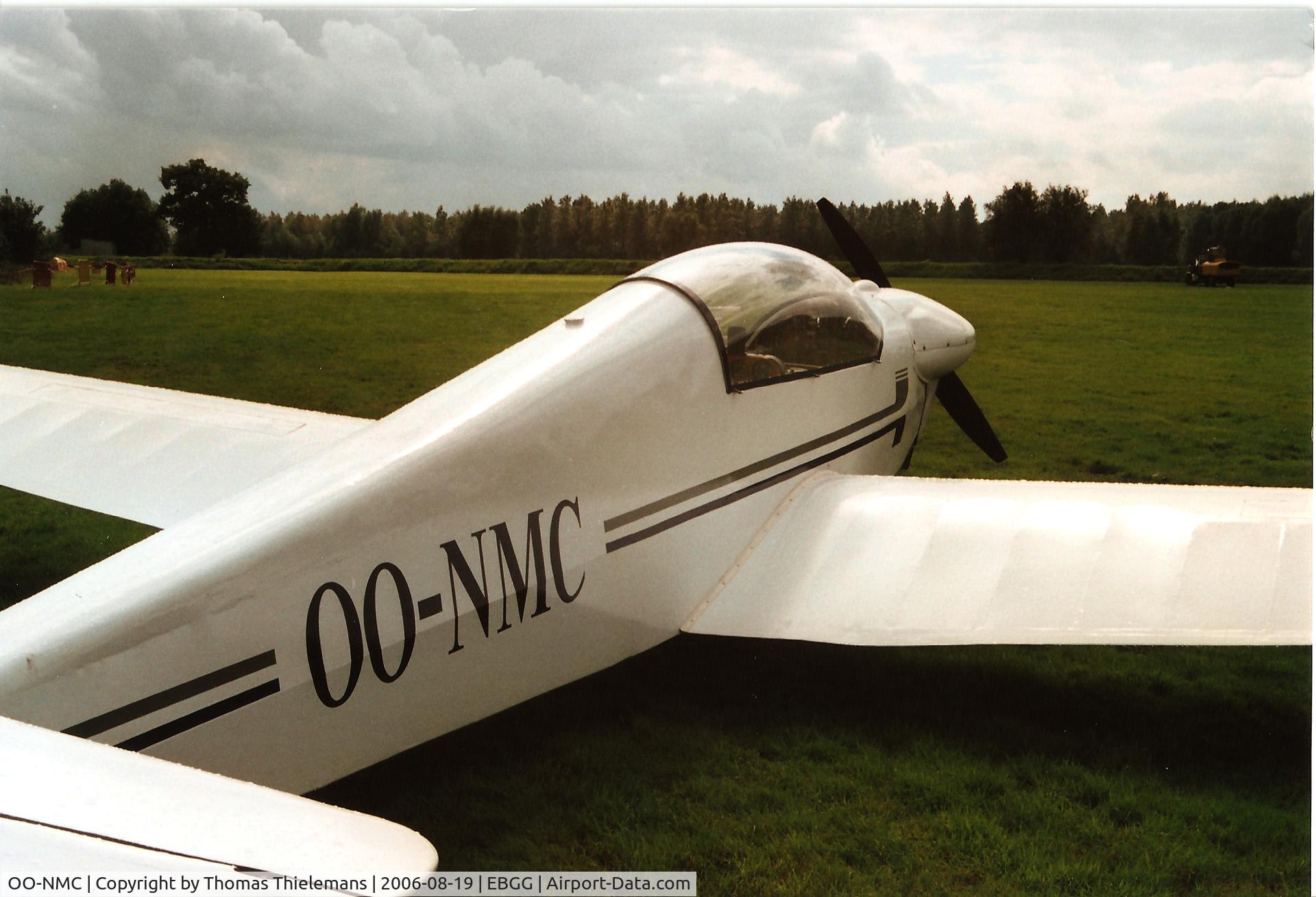 OO-NMC, 1974 Scheibe SF-28A Tandem Falke C/N 5755, opendeur VZP 2006