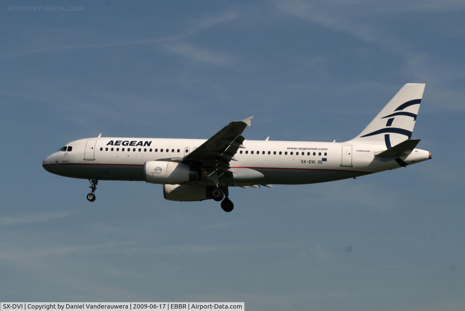 SX-DVI, 2007 Airbus A320-232 C/N 3074, flight A3 620 is descending to rwy 25L