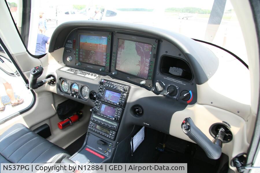 N537PG, 2008 Cirrus SR20 C/N 1997, Cirrus Open House at Georgetown Delaware Panel Shot