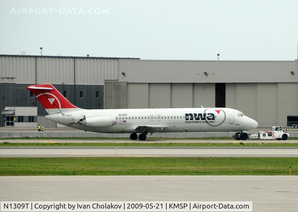 N1309T, 1968 Douglas DC-9-31 C/N 47316, Still hunting for the earliest flying DC-9?