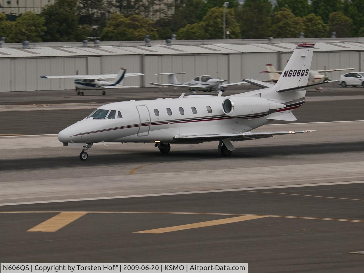 N606QS, 2003 Cessna 560XL Citation Excel C/N 560-5338, N606QS departing from RWY 21