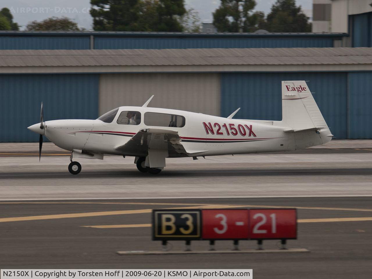 N2150X, 1999 Mooney M20S Eagle C/N 30-0036, N2150X arriving on RWY 21