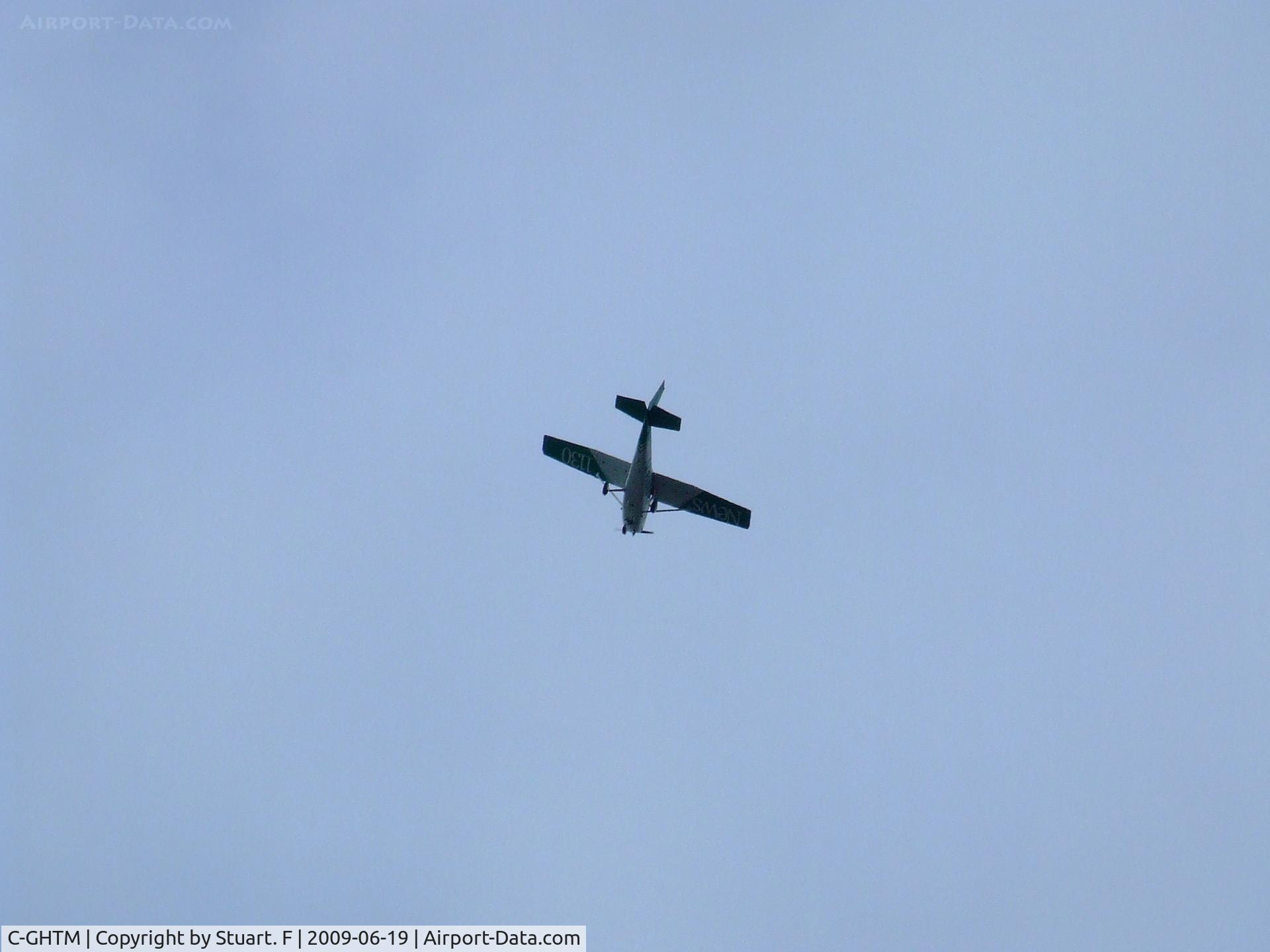 C-GHTM, Cessna 172R C/N 17280930, C-GHTM in flight.