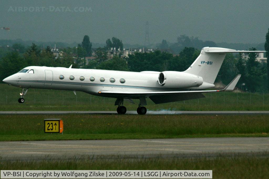 VP-BSI, 2005 Gulfstream Aerospace V-SP G550 C/N 5084, visitor
