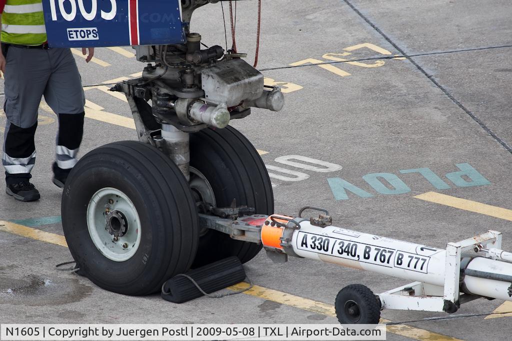 N1605, 1999 Boeing 767-332 C/N 30198, Boeing 767-332