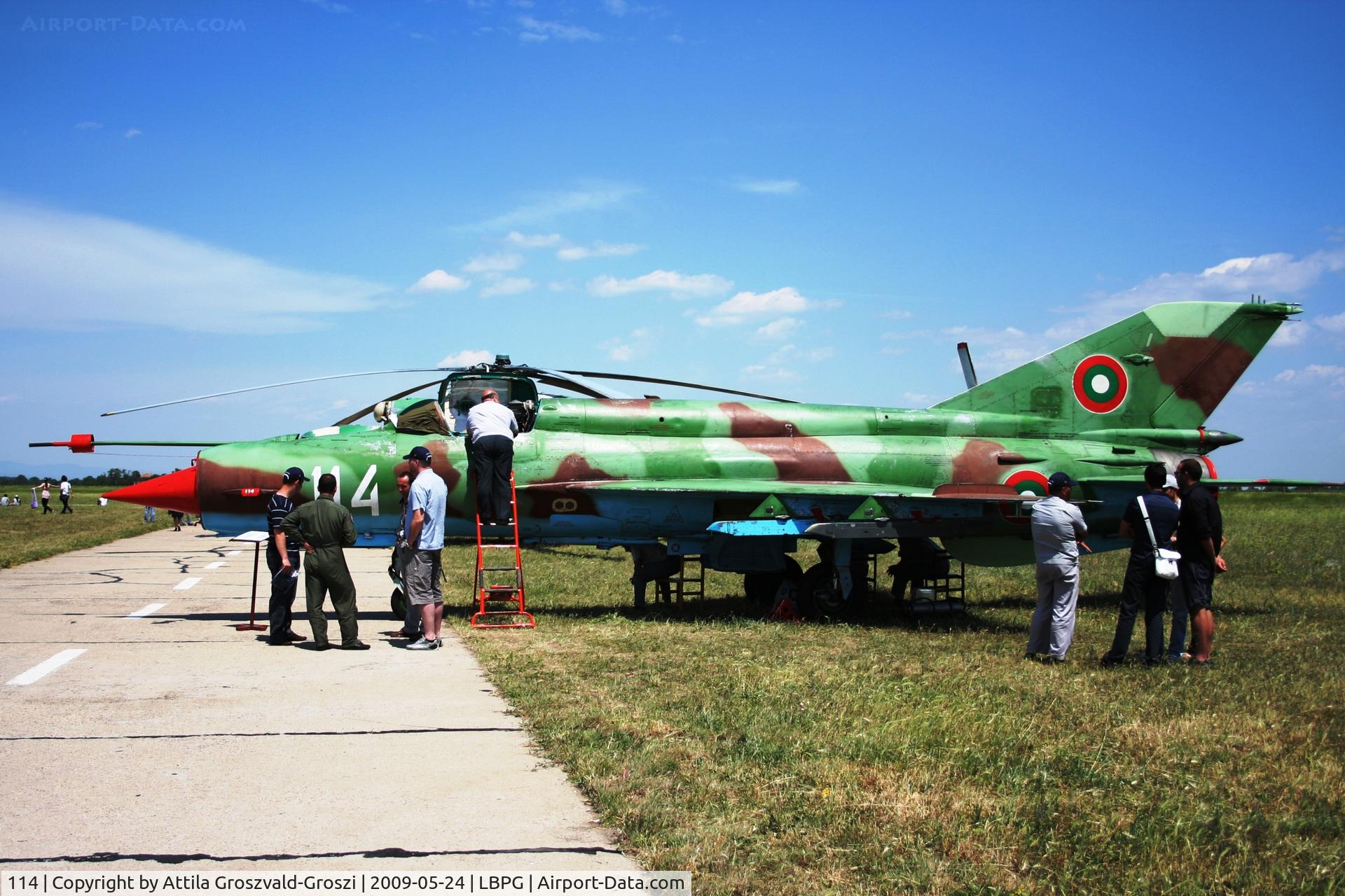 114, 1985 Mikoyan-Gurevich MiG-21bis SAU C/N 75094114, BIAF 09 Bulgaria Plovdiv (Krumovo) LBPG Graf Ignatievo Military Air Base -  (SAU referring to Sistema Avtomaticheskovo Upravleniya = 