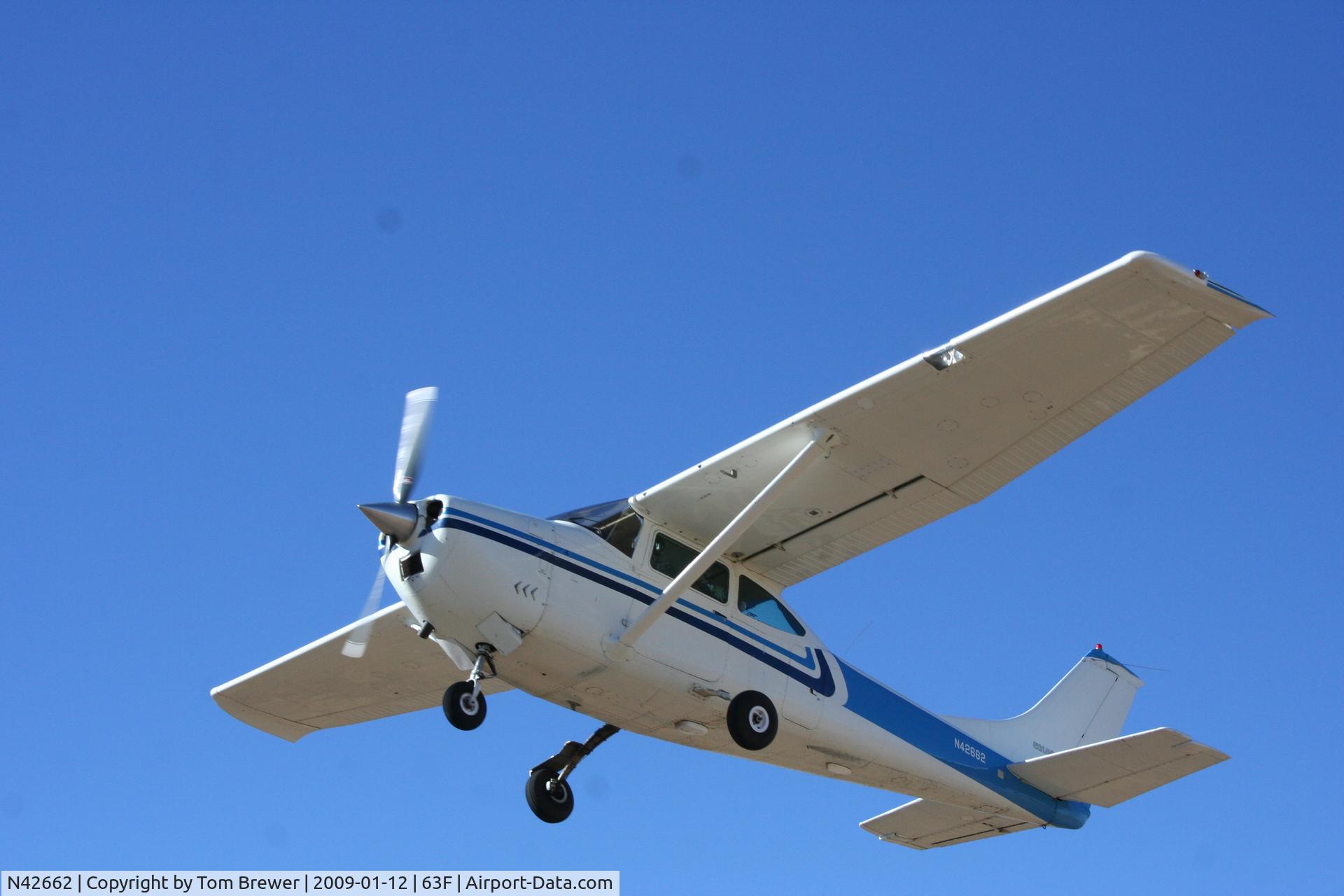 N42662, 1968 Cessna 182L Skylane C/N 18259128, Skydive Westex Jump Plane