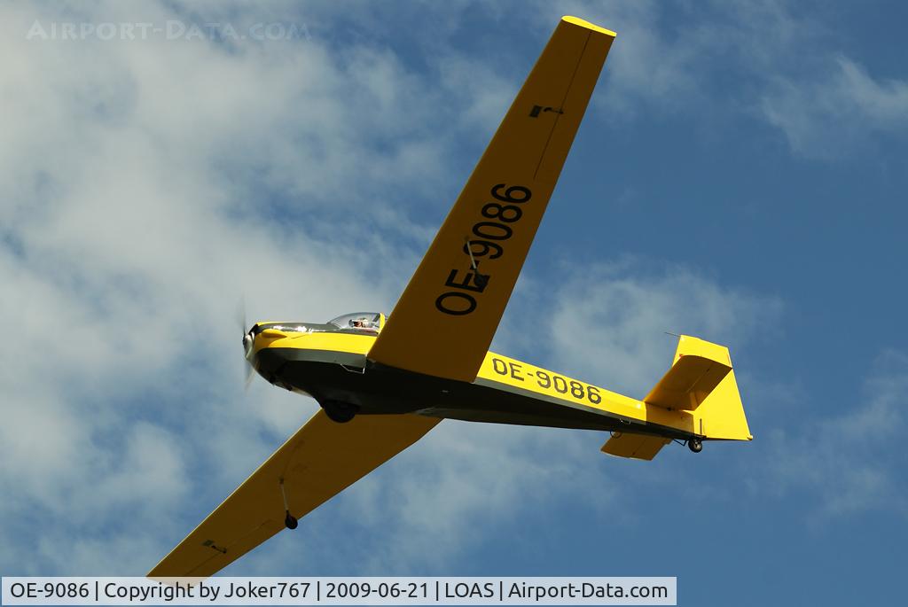 OE-9086, Scheibe SF-25C Falke C/N 4495, Austrian Aero Club Scheibe SF-25C Falke