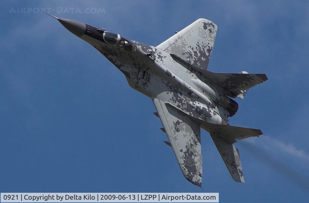 0921, Mikoyan-Gurevich MiG-29AS C/N 2960535409, Slovak Air Force    MiG-29AS new