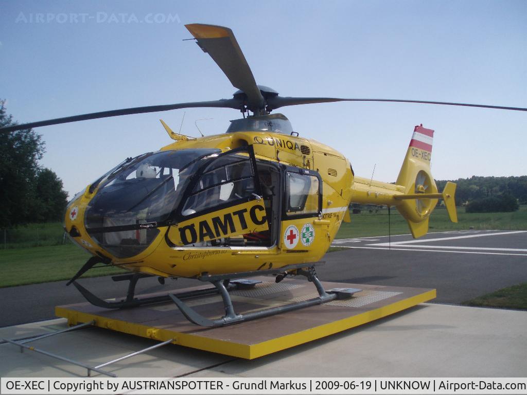 OE-XEC, Eurocopter EC-135T-1 C/N 53, ÖAMTC