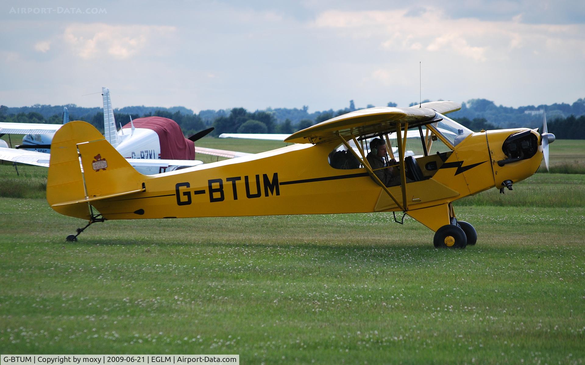 G-BTUM, 1946 Piper J3C-65 Cub Cub C/N 19516, PIPER J3C-65 at White Waltham