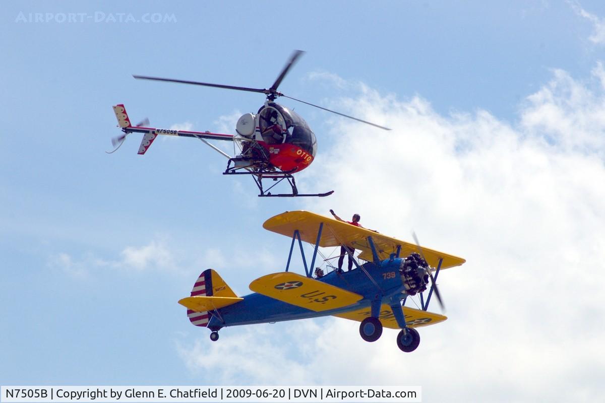 N7505B, 1985 Schweizer 300C (269C) C/N S1205, Quad Cities Air Show, with N49739