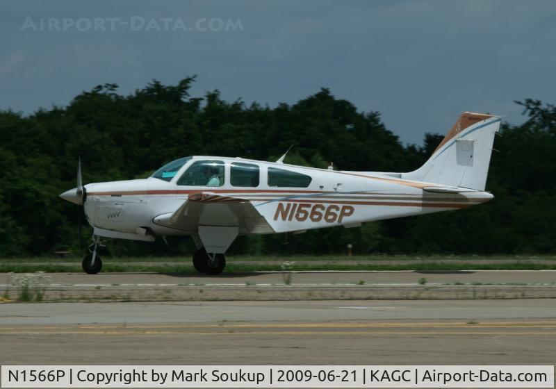 N1566P, 1988 Beech F33A Bonanza C/N CE-1294, N1566P @ KAGC