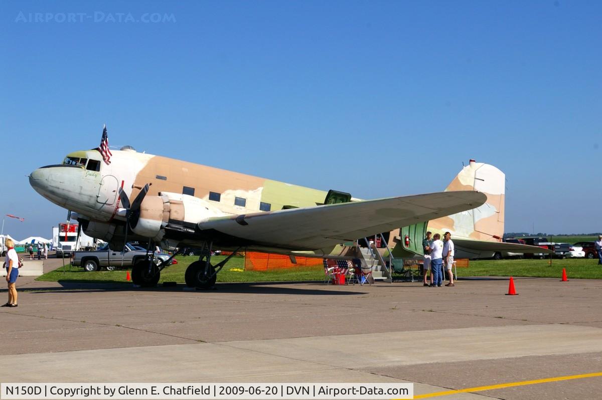 N150D, 1944 Douglas DC3C-S1C3G (C-47A) C/N 20195, Quad Cities Air Show C-47 41-18401