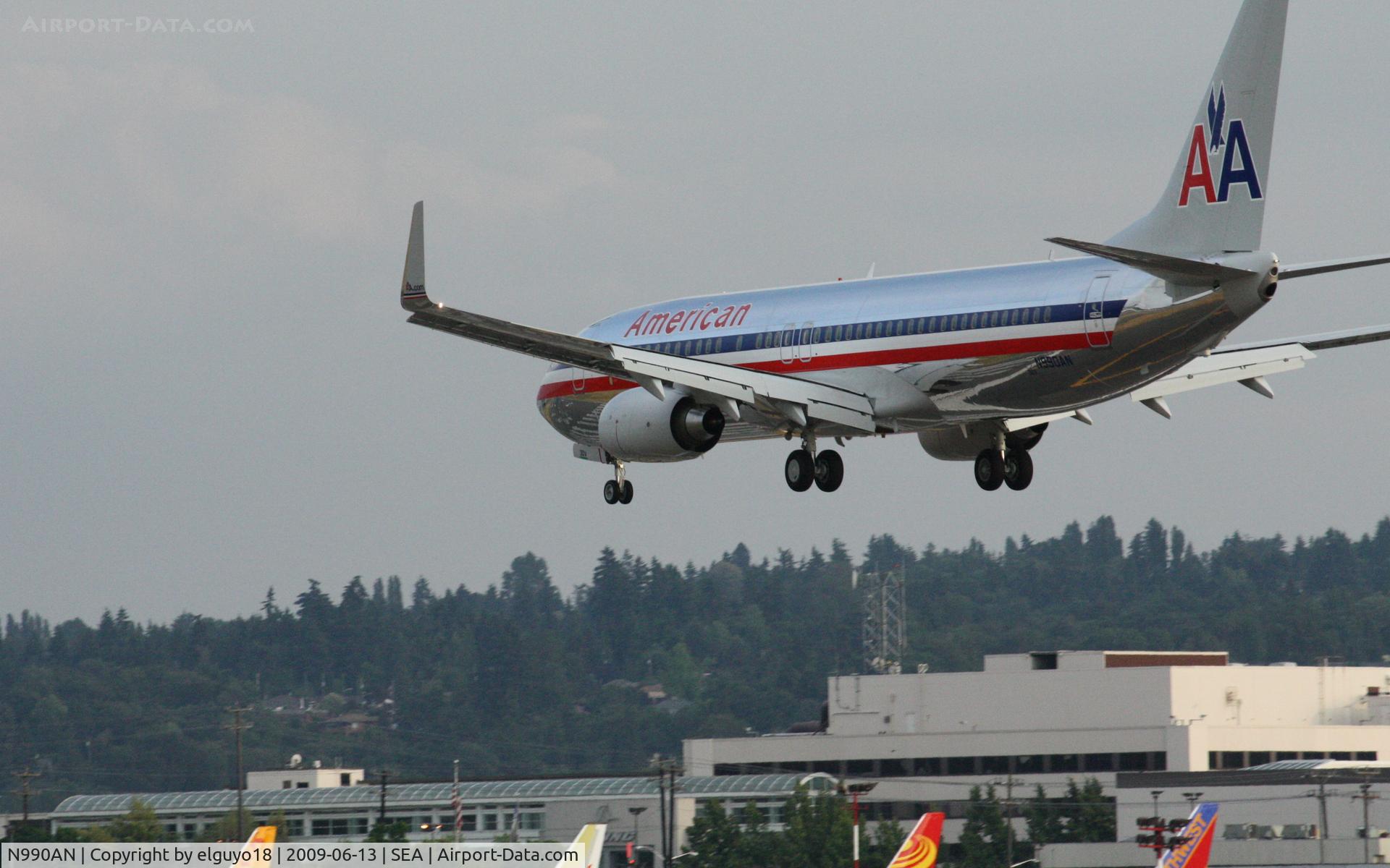 N990AN, 2009 Boeing 737-823 C/N 29563, FIRST  FLIGHT
