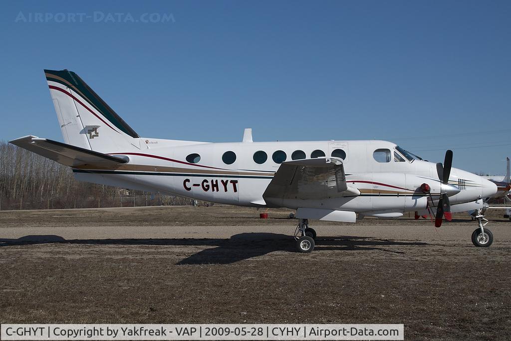 C-GHYT, 1971 Beech A100 King Air C/N B-98, Beech 100 King Air