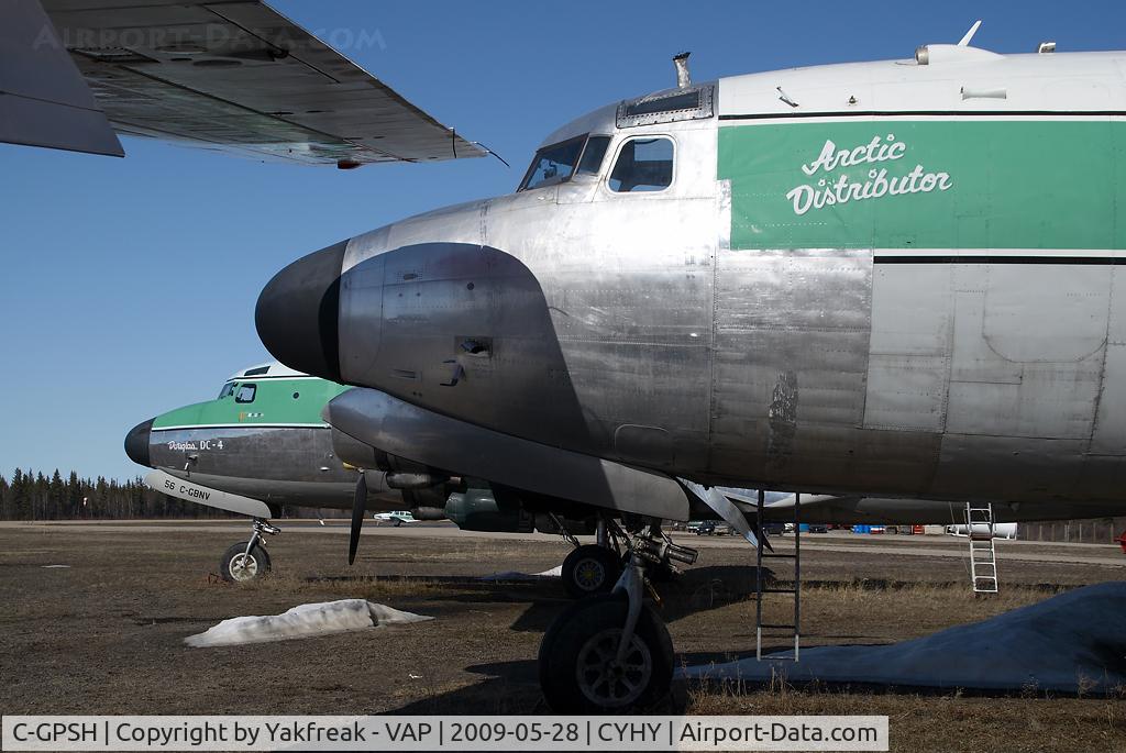 C-GPSH, 1944 Douglas C-54A Skymaster C/N 7458, Buffalo Airways DC4