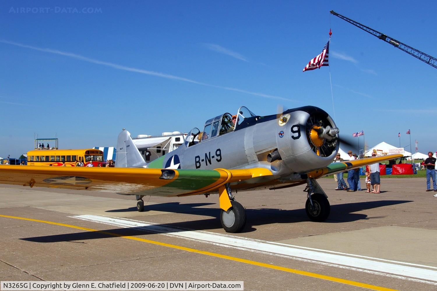 N3265G, North American SNJ-5 Texan Texan C/N 91049, Quad Cities Air Show