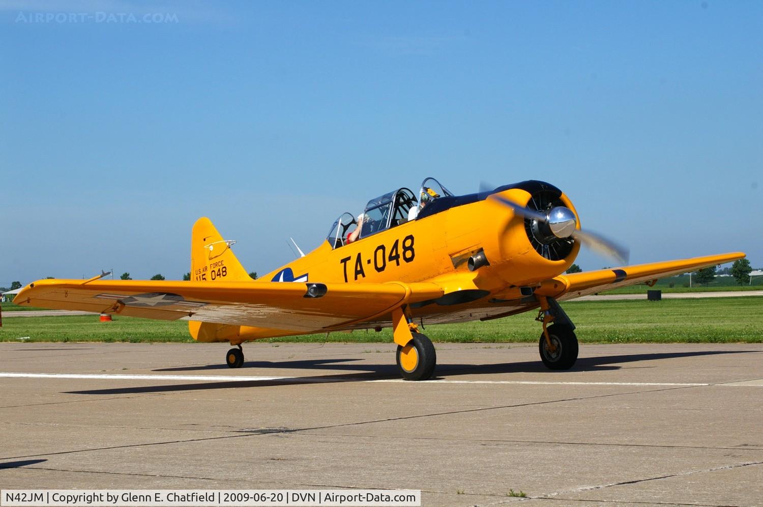 N42JM, North American T-6G Texan C/N 182-735, Quad Cities Air Show
