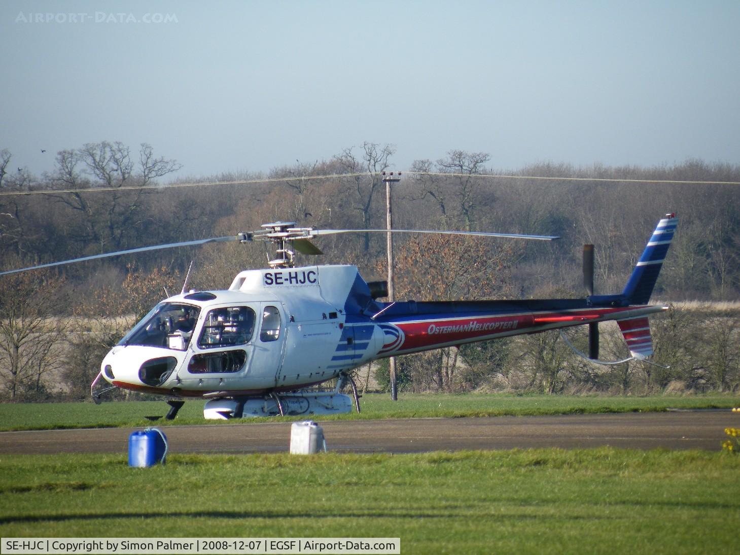 SE-HJC, 1986 Aerospatiale AS-350B-2 Ecureuil C/N 1940, Ecureuil visiting Conington
