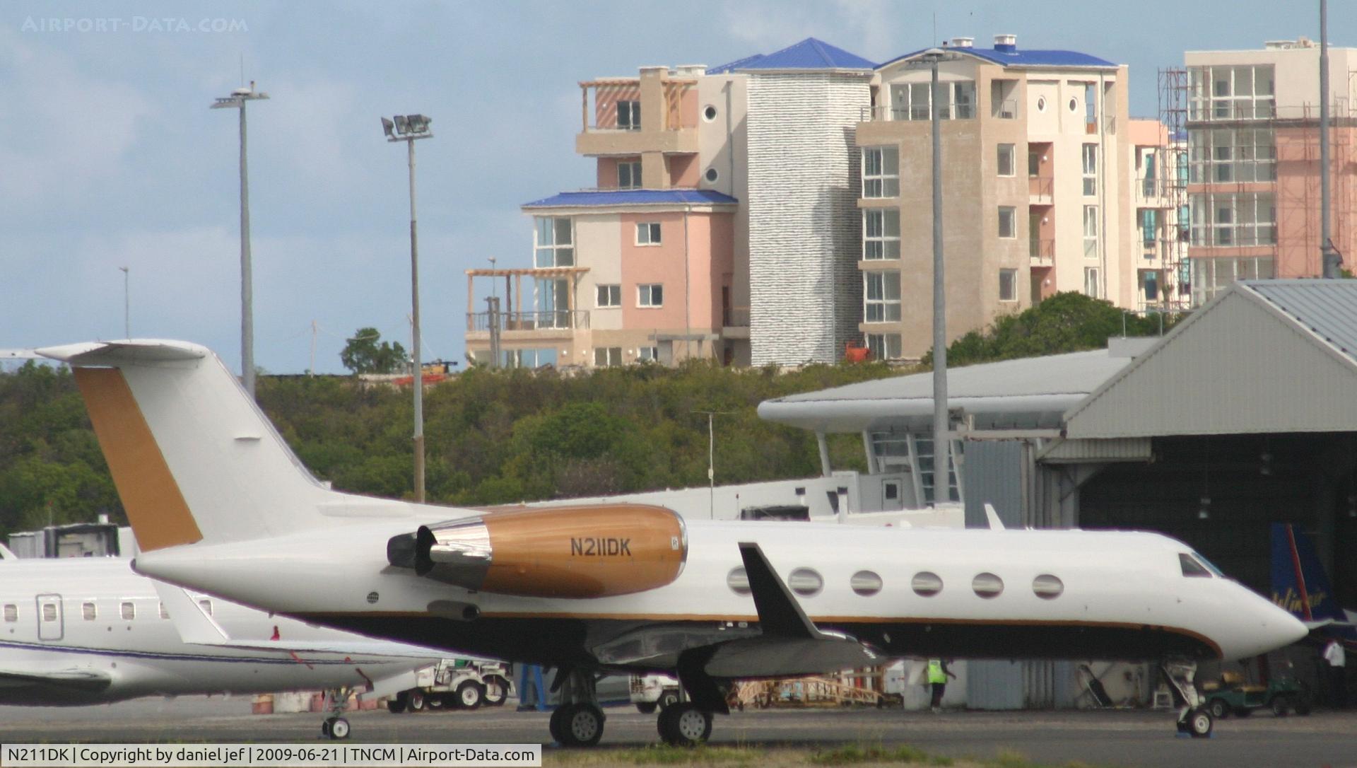N211DK, 1988 Gulfstream Aerospace G-IV C/N 1078, park at the  tncm ramp