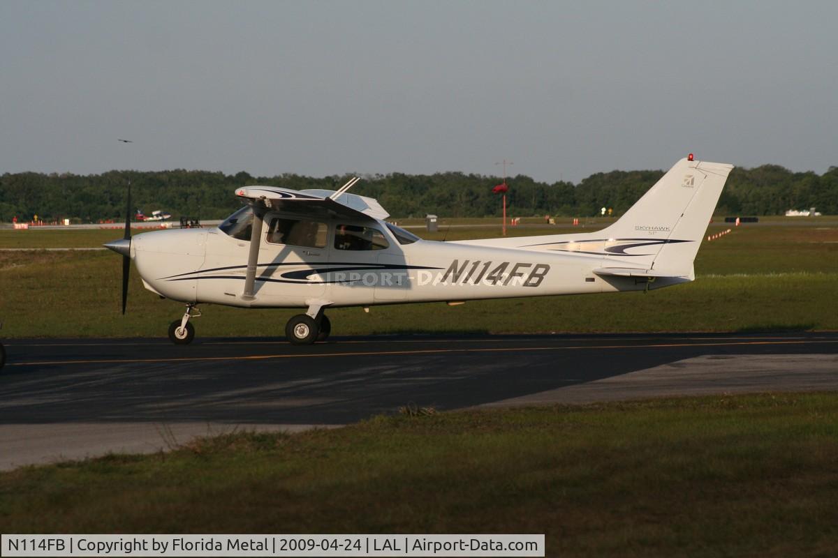N114FB, 2005 Cessna 172S C/N 172S9811, Cessna 172S