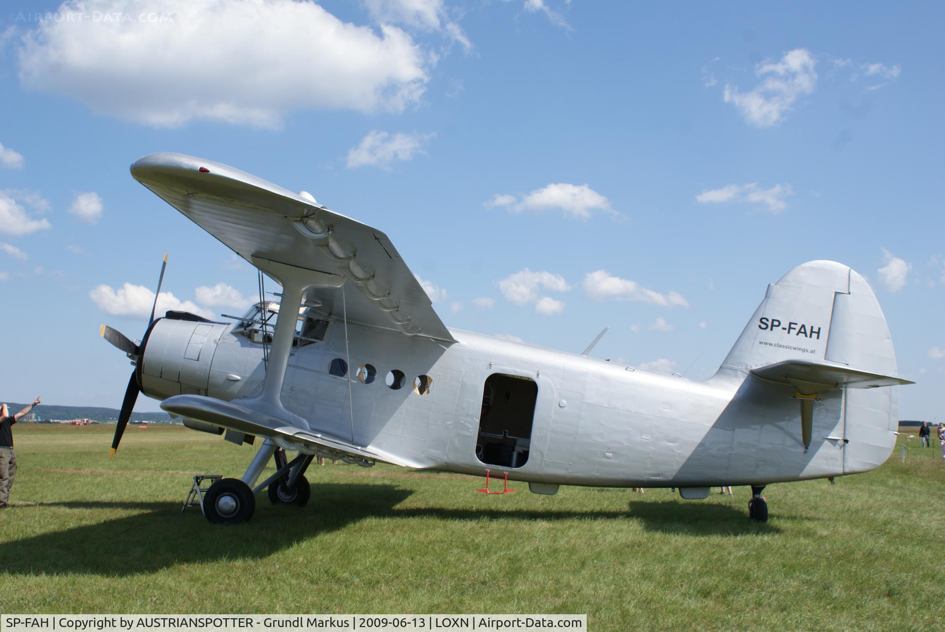SP-FAH, Antonov An-2 C/N 1G233-22, Antonov An-2