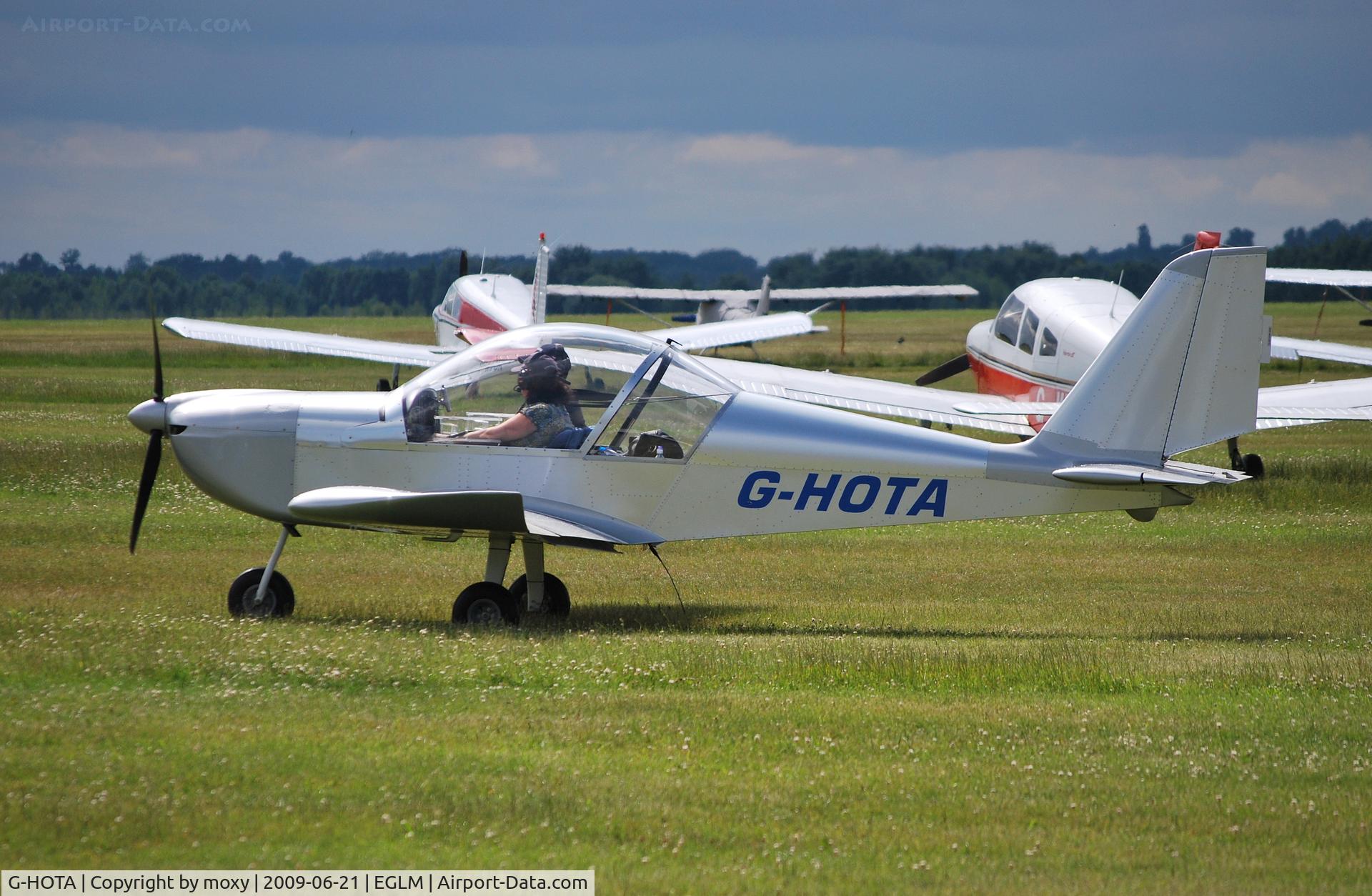 G-HOTA, 2009 Cosmik EV-97 TeamEurostar UK C/N 3318, EV-97 at White Waltham