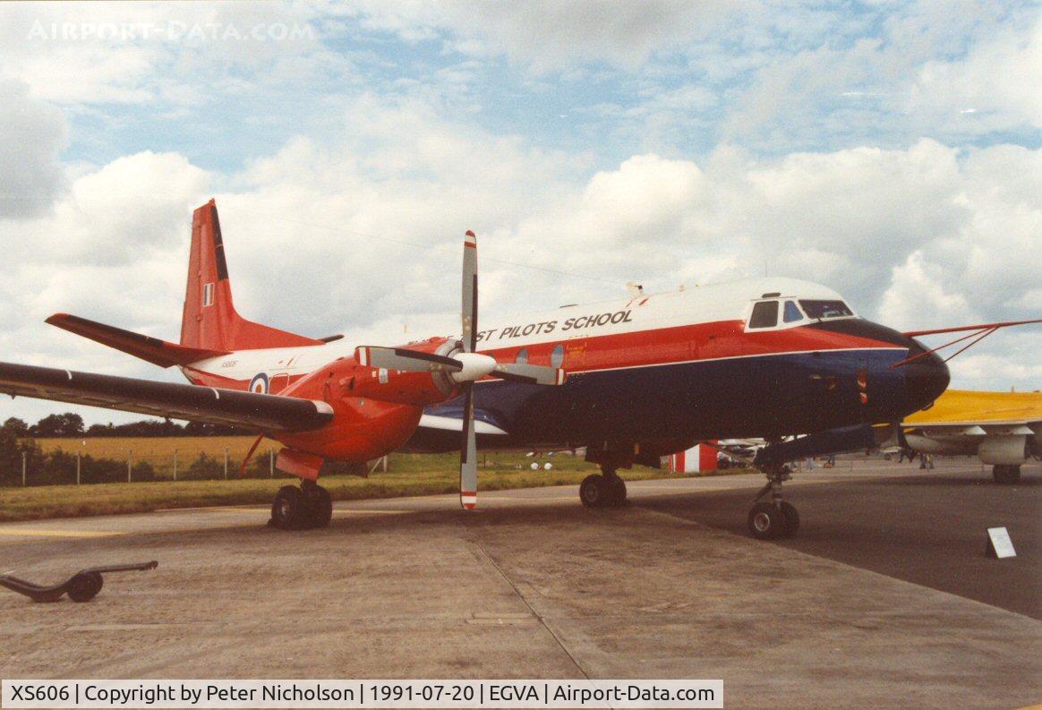 XS606, 1966 Hawker Siddeley HS-780 Andover C1 C/N Set 13/BN1, Andover C.1 of the Empire Test Pilots School, Boscombe Down on display at the 1991 Intnl Air Tattoo at RAF Fairford.