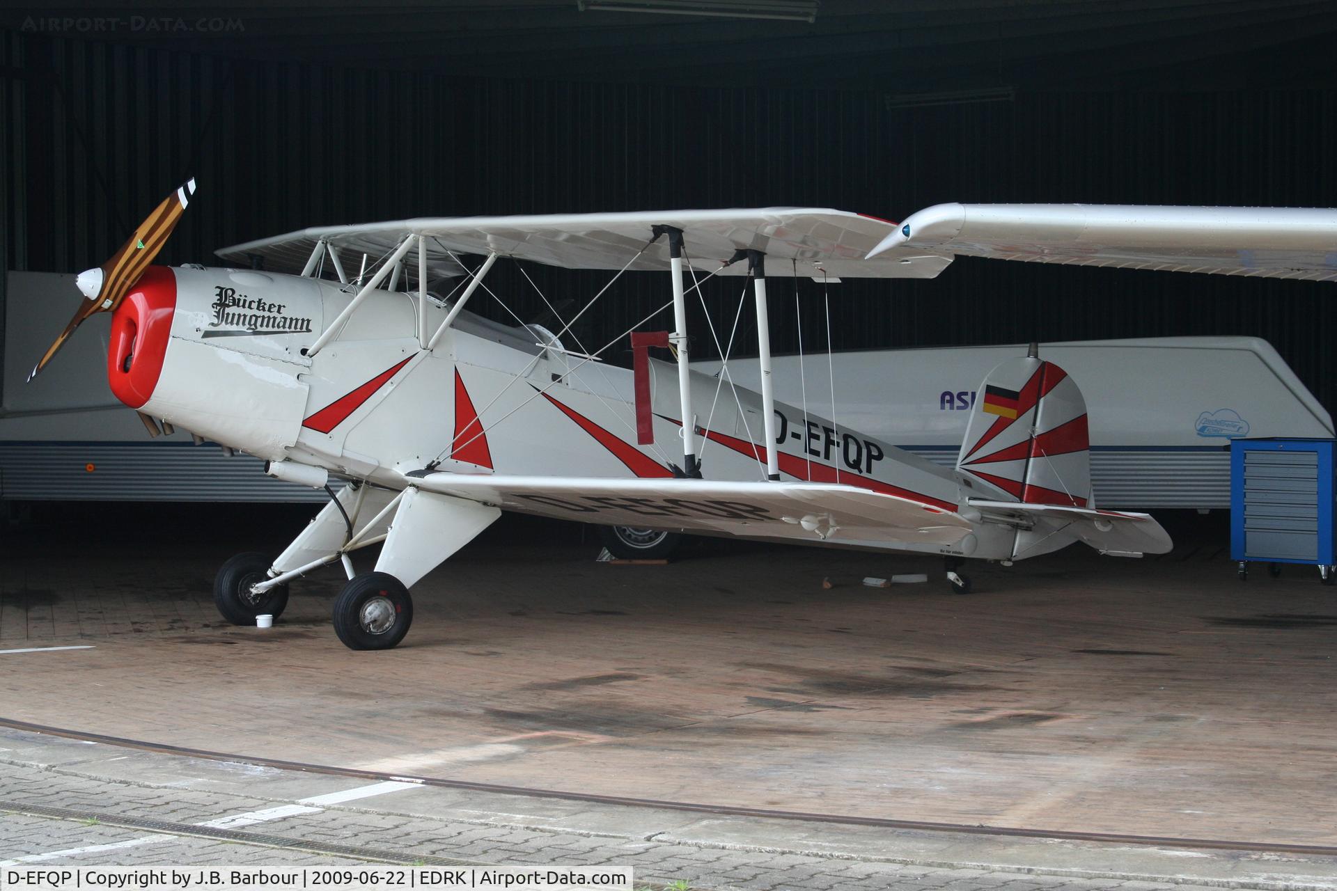 D-EFQP, CASA 1.131E Jungmann C/N 2046, Nice color pattern