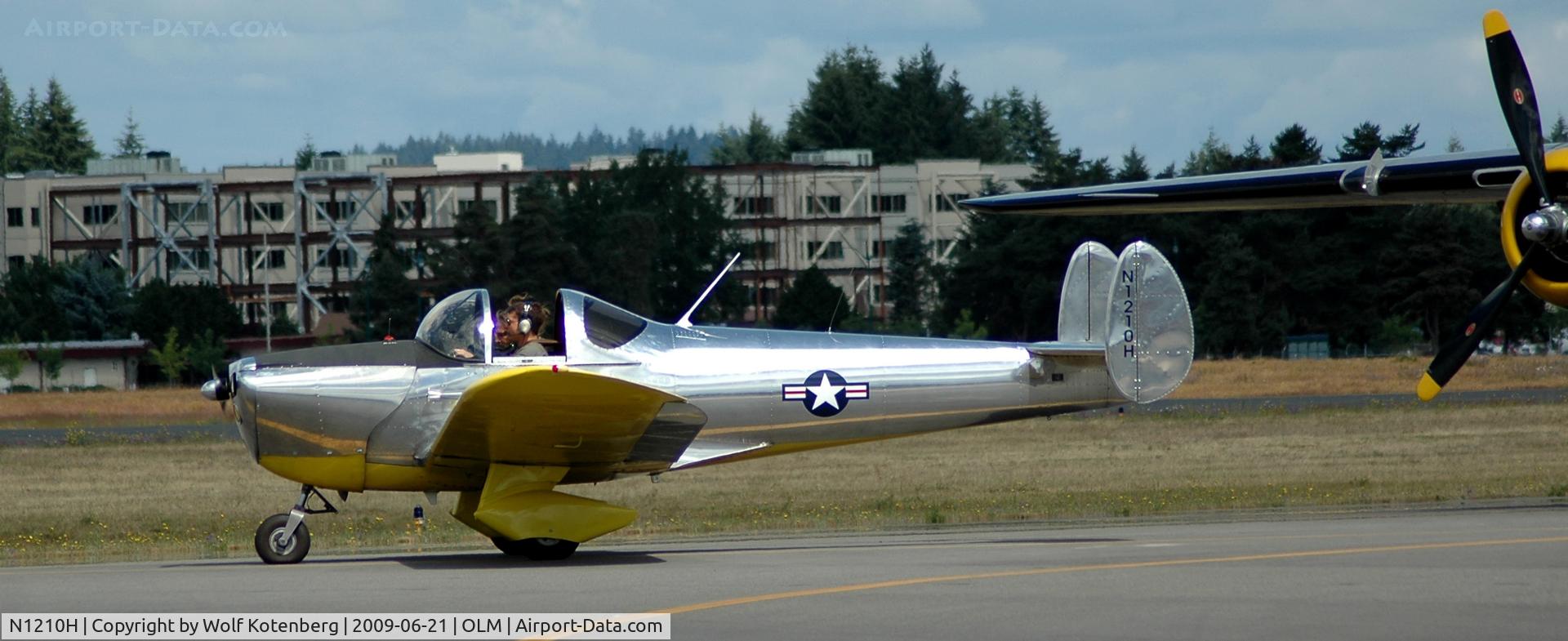 N1210H, 1946 Erco 415C Ercoupe C/N 3887, taxying past the camera