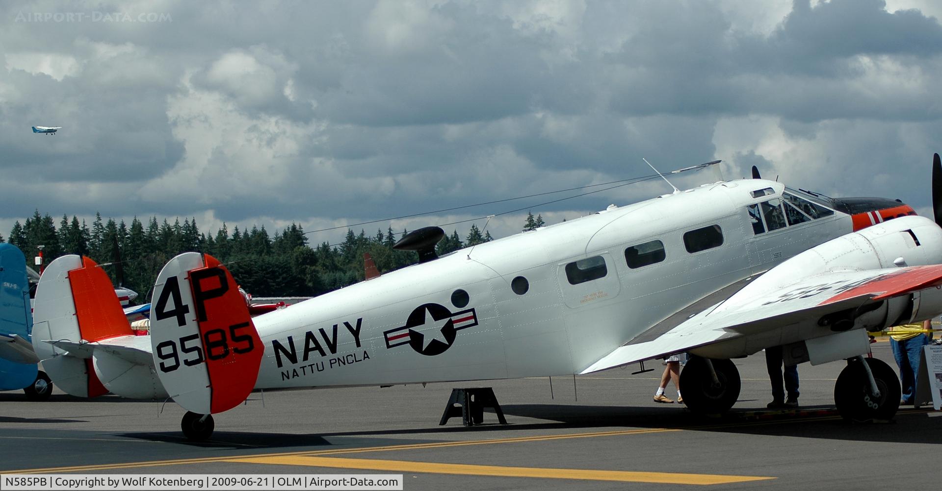 N585PB, 1944 Beech RC-45J Expeditor C/N 7121, flight line