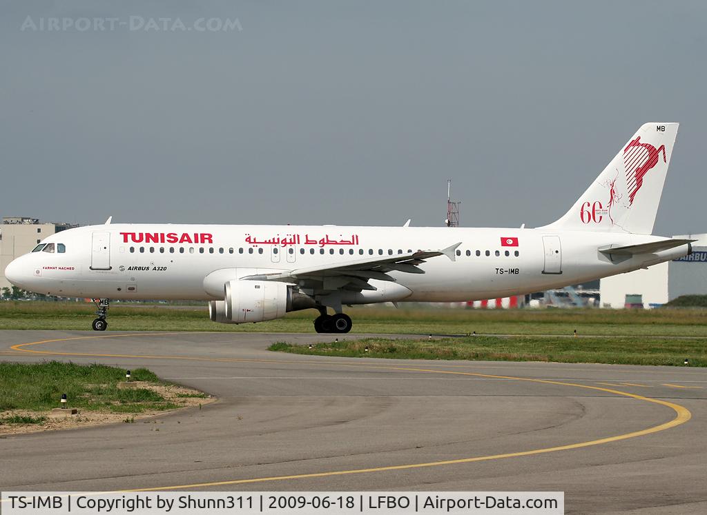 TS-IMB, 1990 Airbus A320-211 C/N 0119, Taxiing holding point rwy 32R with partial 60th anniversary livery...