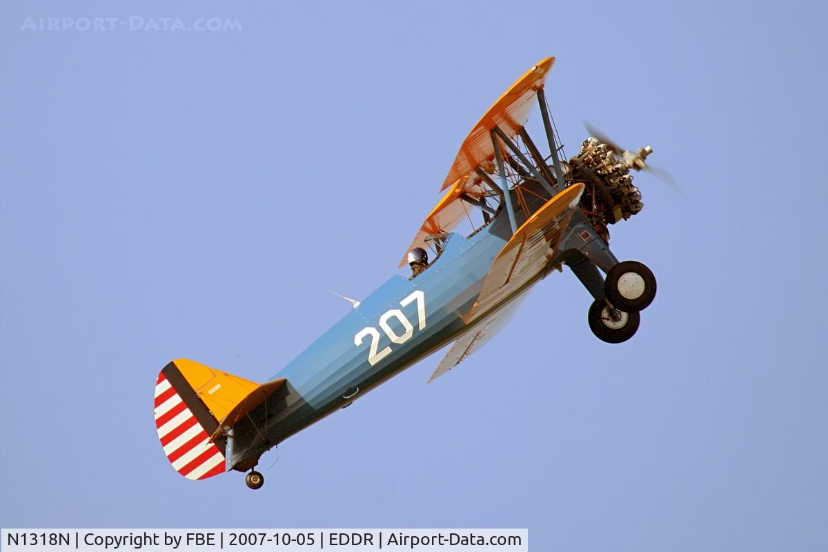 N1318N, 1942 Boeing E75 C/N 75-5601, unexpected display at EDDR