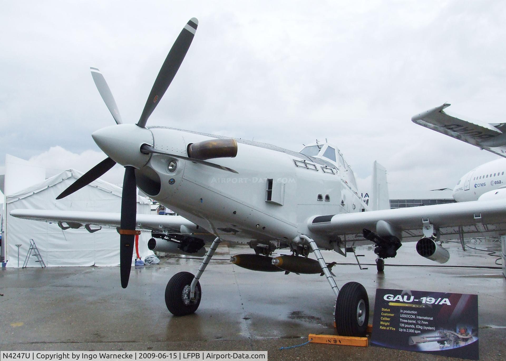 N4247U, Air Tractor AT-802 C/N 802-4001, Air Tractor AT-802U Prototype at the Aerosalon 2009, Paris