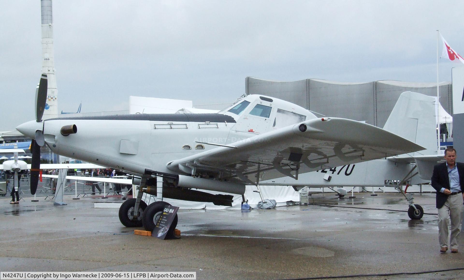 N4247U, Air Tractor AT-802 C/N 802-4001, Air Tractor AT-802U Prototype at the Aerosalon 2009, Paris