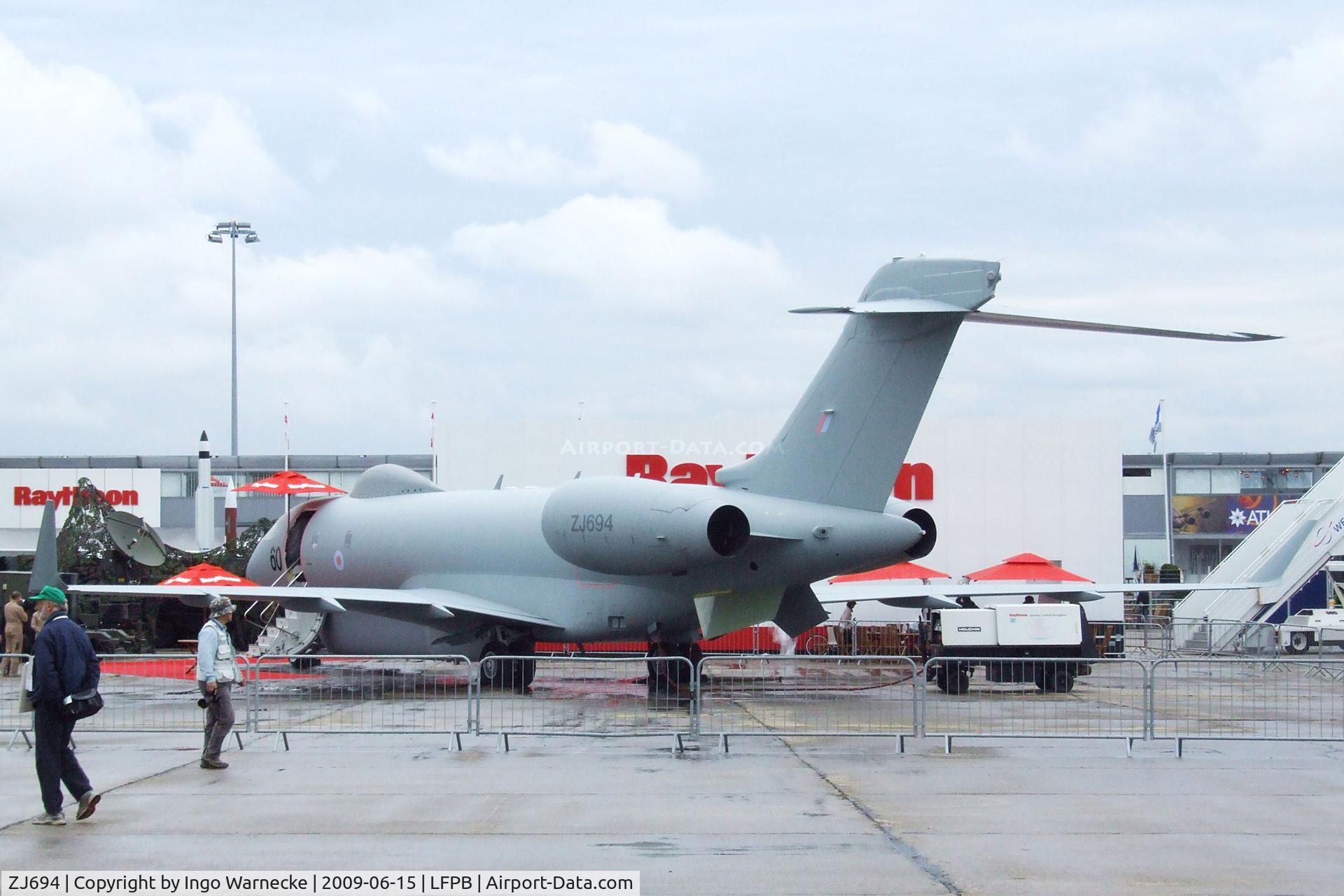 ZJ694, 2007 Bombardier Global Express (BD-700-1A10) Sentinel R1 C/N 9135, Bombardier Sentinel R1 ASTOR of the RAF at the Aerosalon 2009, Paris