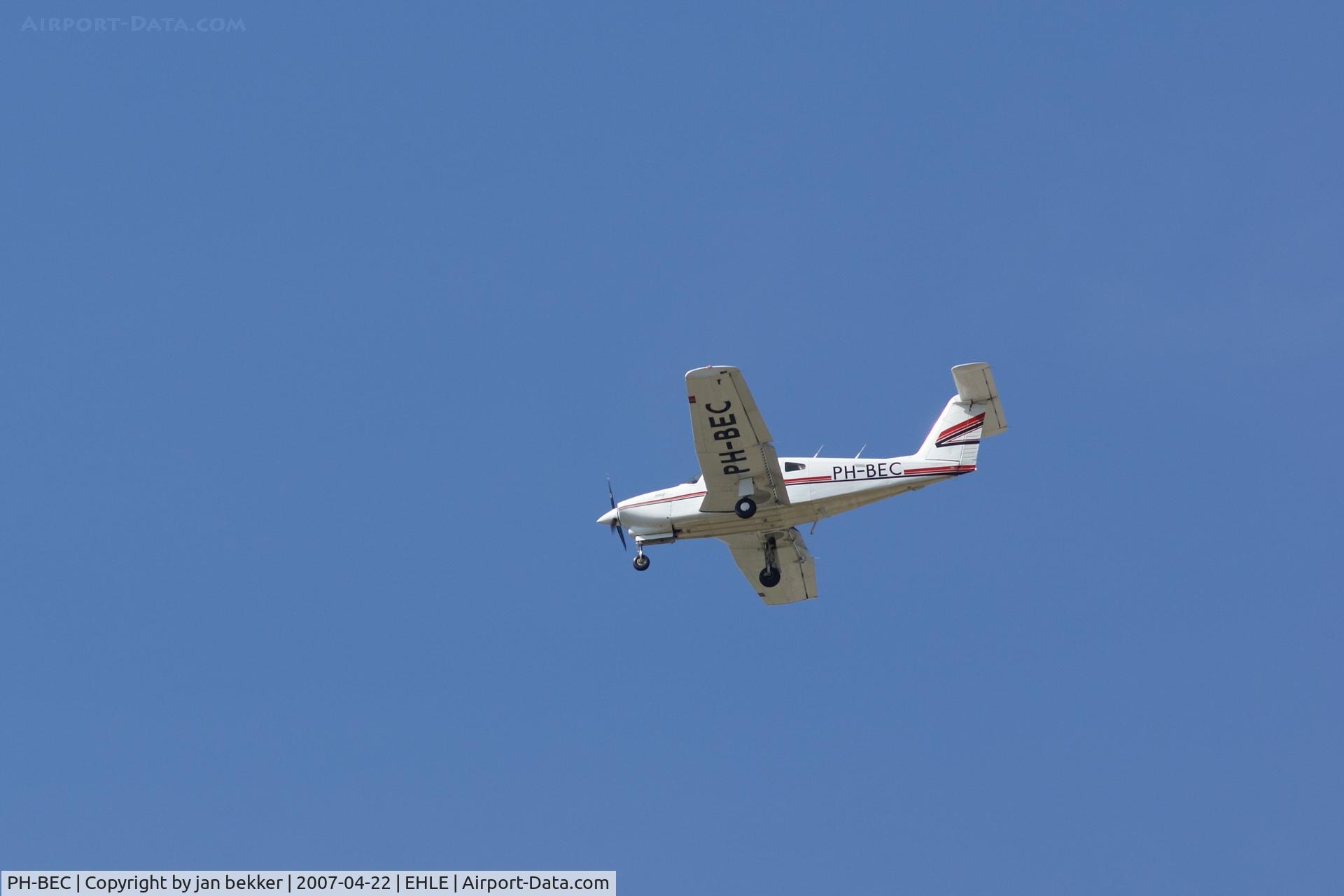 PH-BEC, 1981 Piper PA-28RT-201T Turbo Arrow IV C/N 28R-8131041, Lelystad