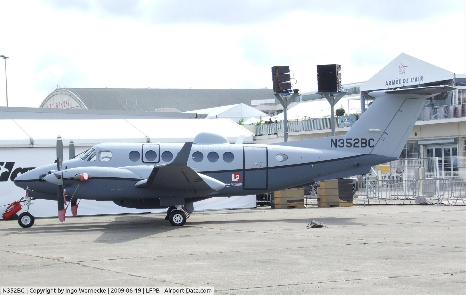 N352BC, 2005 Beechcraft MC-12 Huron (350ER King Air) C/N FL-463, Hawker Beechcraft/L-3 Integrated System King Air 350ER ISR (Intelligence, Surveillance, Reconnaissance) Prototype at the Aerosalon 2009, Paris