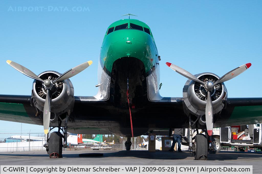 C-GWIR, 1942 Douglas C-47A-20-DL (DC-3) C/N 9371, Buffalo Airways DC3