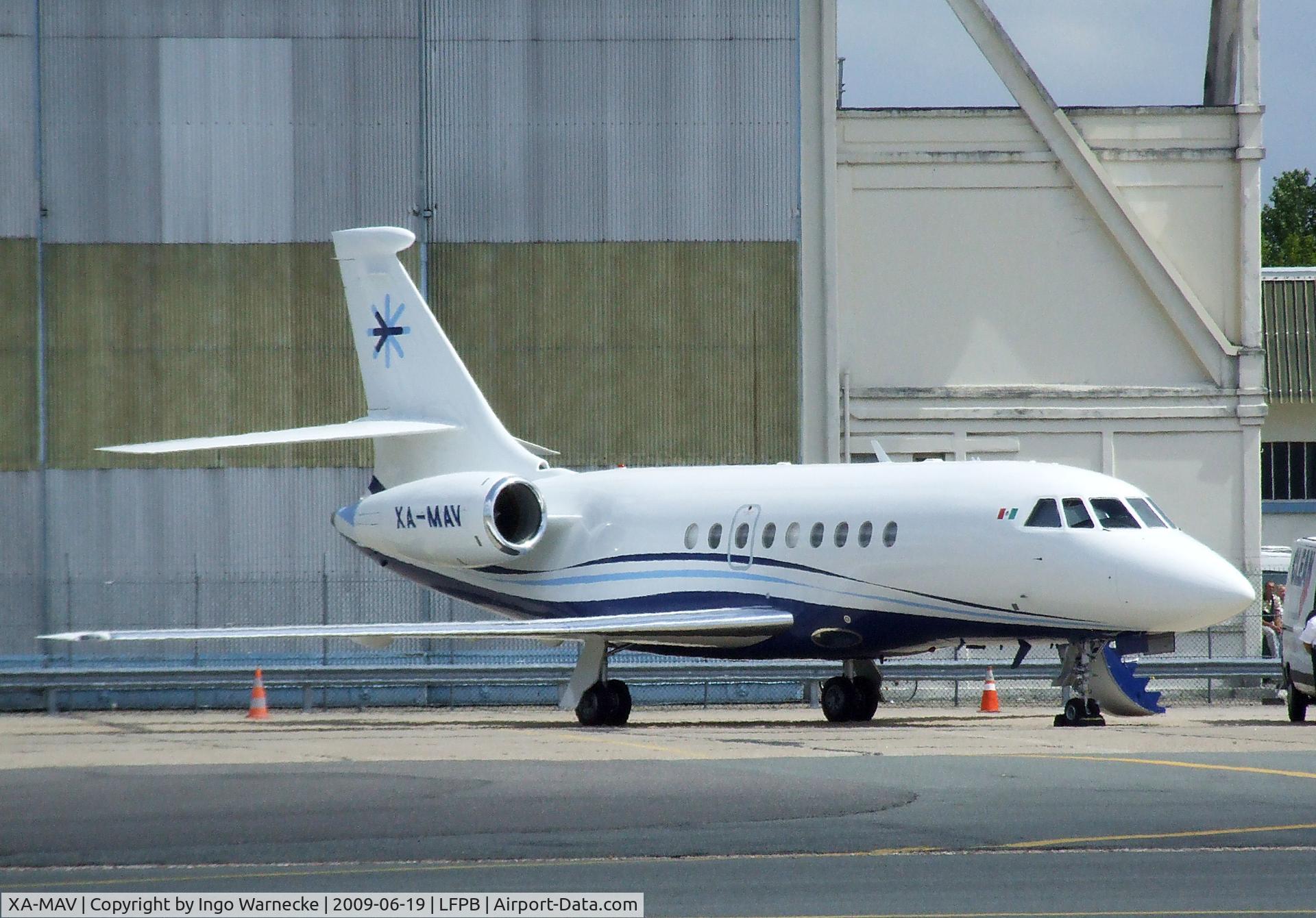 XA-MAV, 2001 Dassault Falcon 2000 C/N 149, Dassault Falcon 2000 at Le-Bourget airport during the Aerosalon 2009, Paris
