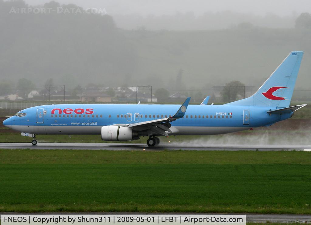 I-NEOS, 2002 Boeing 737-86N C/N 32733, Landing rwy 20