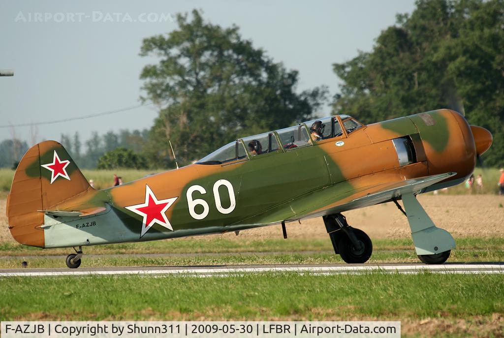 F-AZJB, Let C-11 (Yak-11) C/N 25 III/03, Departing after LFBR Airshow 2009